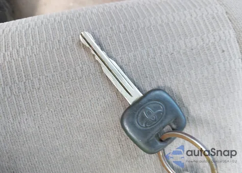 2006 Toyota Camry Le from USA, damaged, VIN 4T1BE32K86U136819